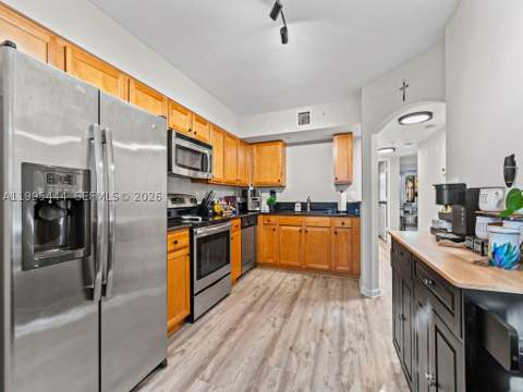 22441 SW 88th Pl 202-5, Cutler Bay FL - photo 7 of 15