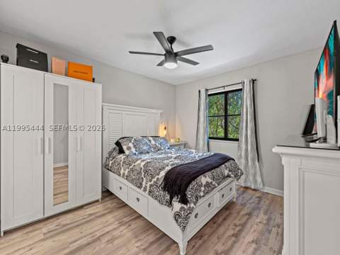 22441 SW 88th Pl 202-5, Cutler Bay FL - photo 8 of 15