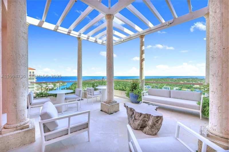 5 bedroom Condominium at 60 Edgewater Dr Ts-A, The Gables Condo, Coral Gables — photo 1
