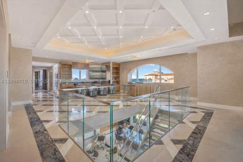 60 Edgewater Dr Ts-A, Coral Gables FL - photo 18 of 36