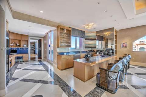 60 Edgewater Dr Ts-A, Coral Gables FL - photo 19 of 36