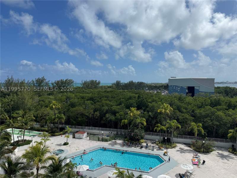 2 bedroom Condominium at 100 Bayview Dr 725, Arlen House East Condo, Sunny Isles Beach — photo 2
