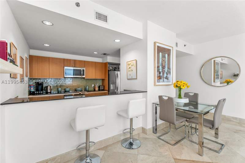 2 bedroom Condominium at 1060 Brickell Ave 2117, 1060 Brickell Condo, Miami — photo 4