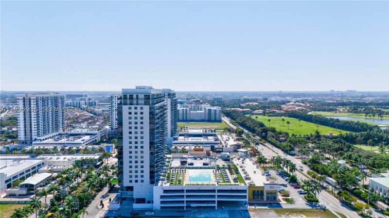 2 bedroom Condominium at 5300 NW 85th St 1511, 5300 Paseo Condo, Doral — photo 1