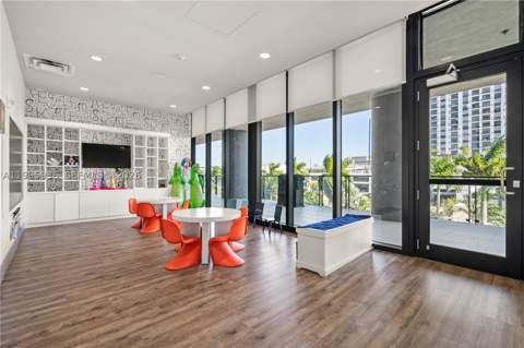 5300 NW 85th St 1511, Doral FL - photo 18 of 20
