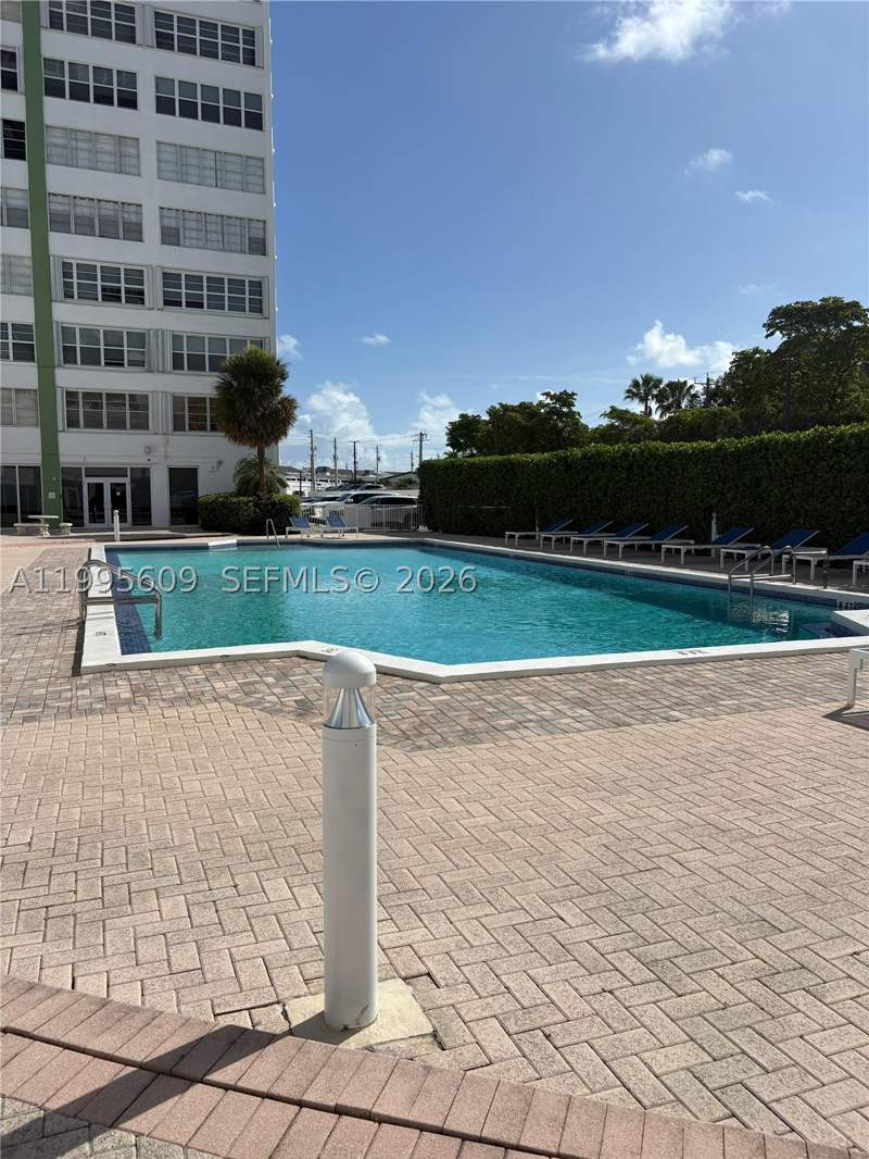 2 bedroom Condominium at 2150 Sans Souci Blvd B1605, Bayview Towers Condo Sout, North Miami — photo 3