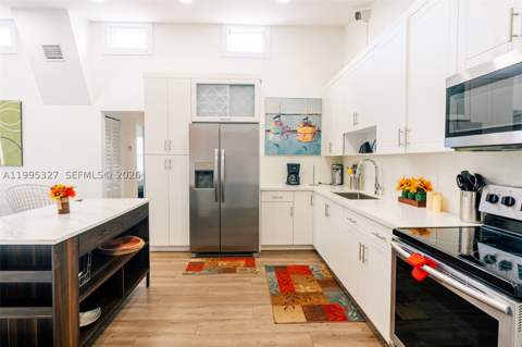 920 NW 84th St, Miami FL - photo 6 of 19