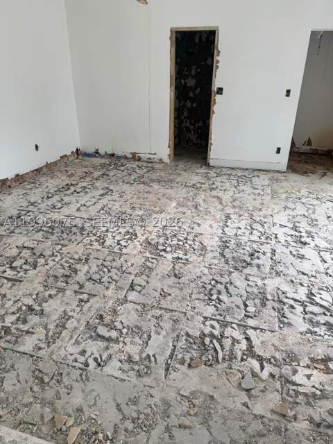 290 NW 125th Ave, Miami FL - photo 19 of 28