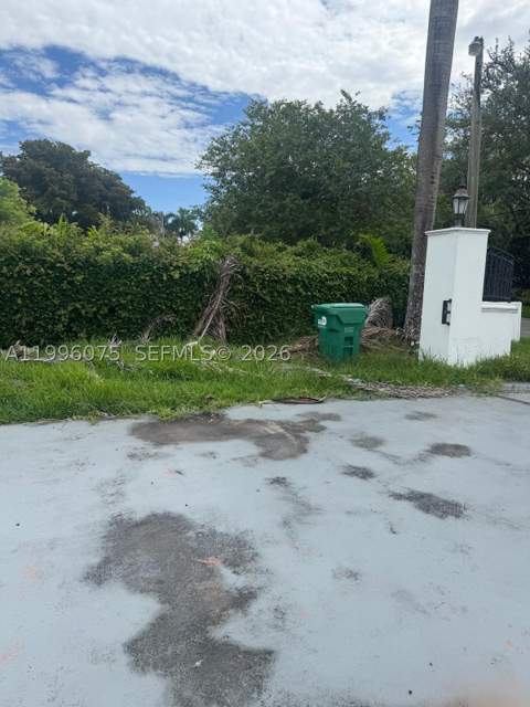 290 NW 125th Ave, Miami FL - photo 23 of 28