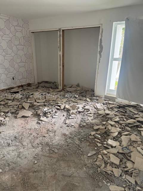 290 NW 125th Ave, Miami FL - photo 6 of 28