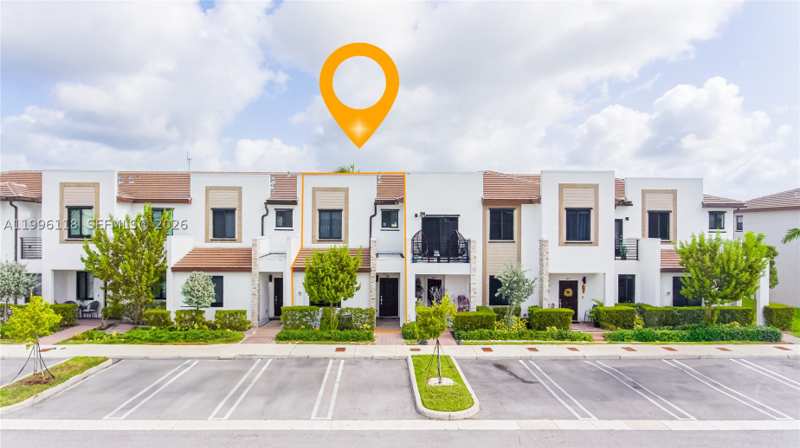3 bedroom Townhouse at 817 NE 211th St, Via Ventura Neighborhood, Miami — photo 1