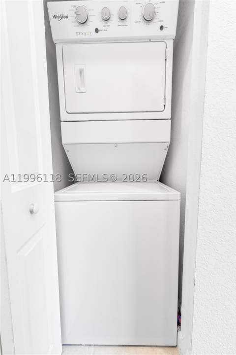 817 NE 211th St, Miami FL - photo 15 of 21