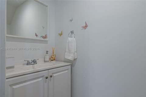 17970 SW 105th Ave, Miami FL - photo 14 of 25
