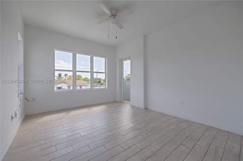 17970 SW 105th Ave, Miami FL - photo 16 of 25