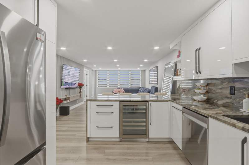 2 bedroom Condominium at 6039 Collins Avenue 609, Maison Grande Condo, Miami Beach — photo 5