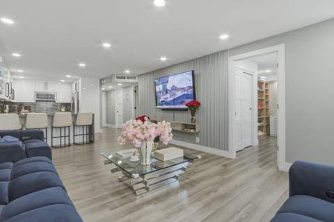 6039 Collins Avenue 609, Miami Beach FL - photo 7 of 49