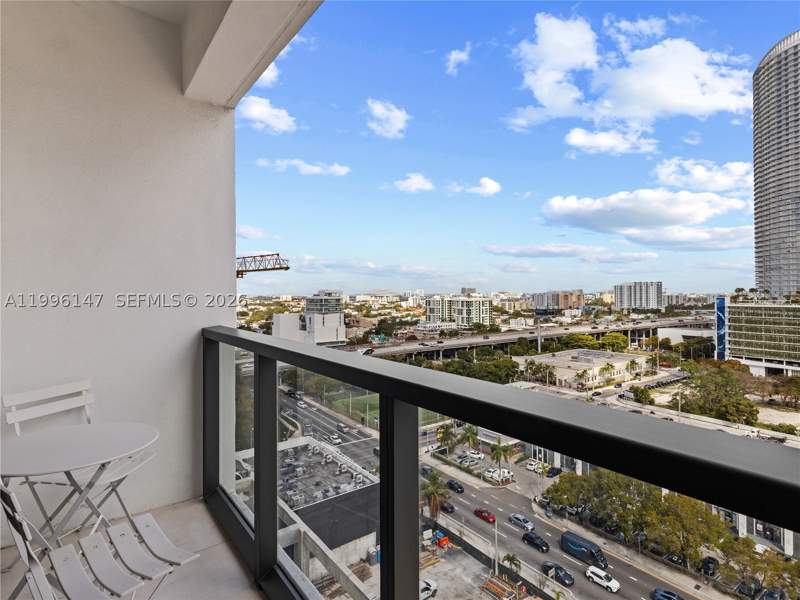 1 bedroom Condominium at 239 SW 9th St 1403, smart Brickel condo, Miami — photo 4