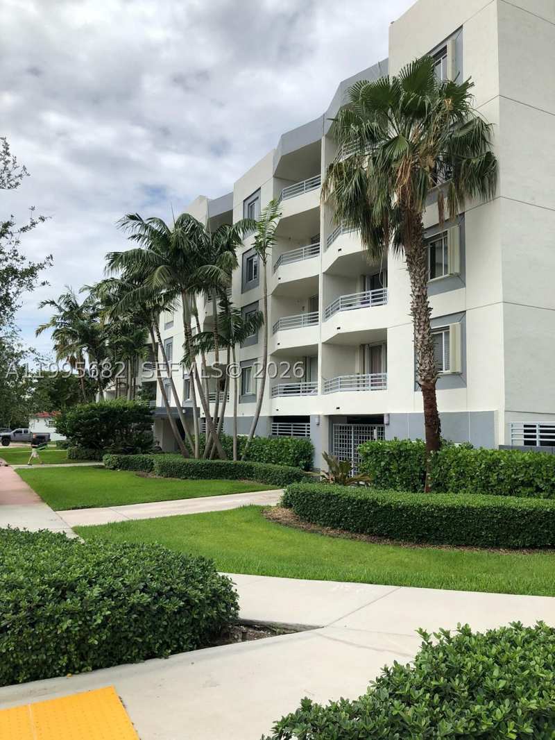 2 bedroom Condominium at 1401 Bay Rd 412, The Sails Condo, Miami Beach — photo 1