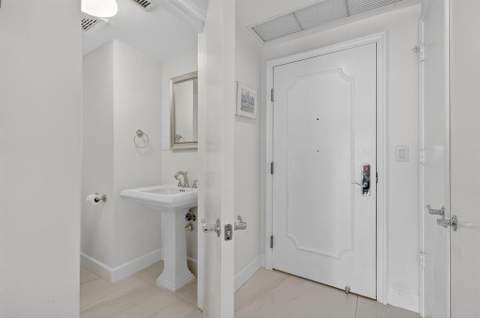 3350 SW 27th Avenue 1207, Coconut Grove FL - photo 23 of 45