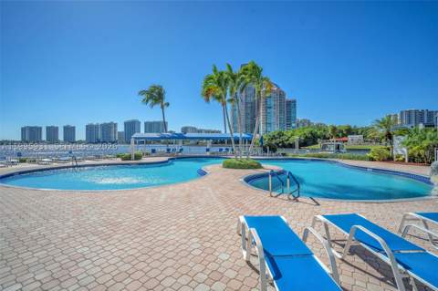 3500 Mystic Pointe Dr 3001, Aventura FL - photo 11 of 42