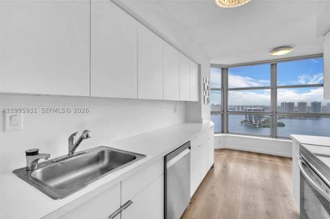3500 Mystic Pointe Dr 3001, Aventura FL - photo 24 of 42