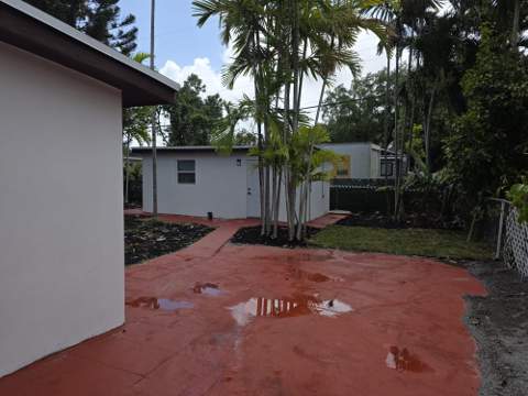 554 NW 102nd Street, Miami FL - photo 17 of 19
