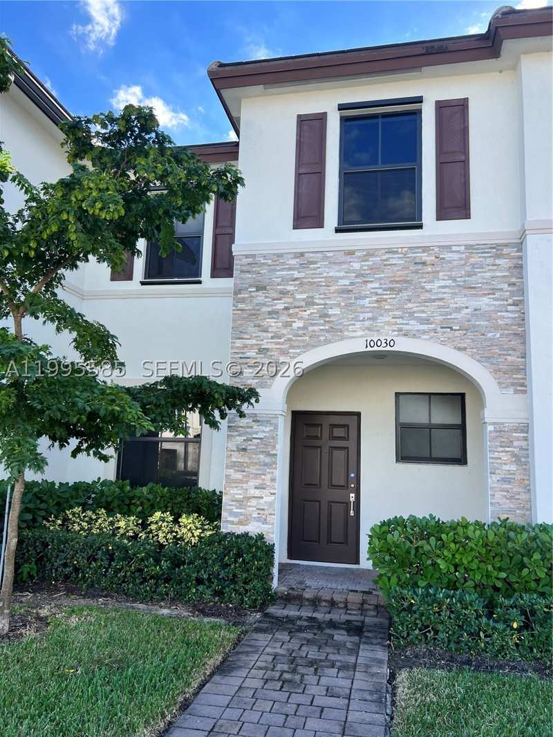3 bedroom Townhouse at 10030 SW 228th Ter, Enclave South Phase 2, Miami — photo 1