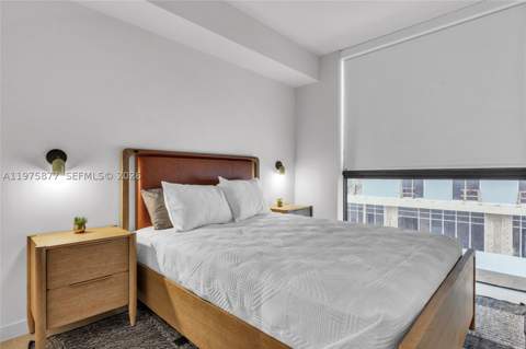 11 NE 6th St 407, Miami FL - photo 17 of 31