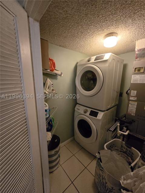 7010 NW 173rd Dr 1901, Hialeah FL - photo 15 of 16