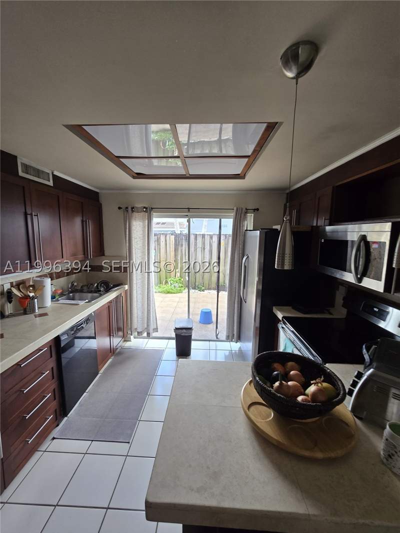 2 bedroom Condominium at 7010 NW 173rd Dr 1901, Lago Del Rey Condo, Hialeah — photo 4