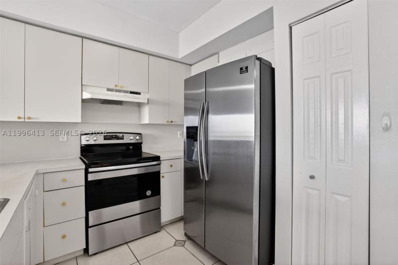 2 bedroom Condominium at 11060 SW 196th St 504, Paradise Pointe Condo, Cutler Bay — photo 5