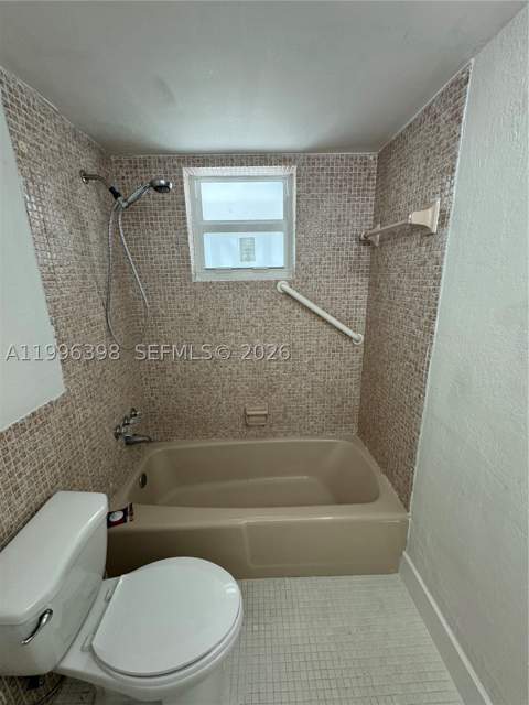 1398 NE 191st St C305, Miami FL - photo 16 of 27