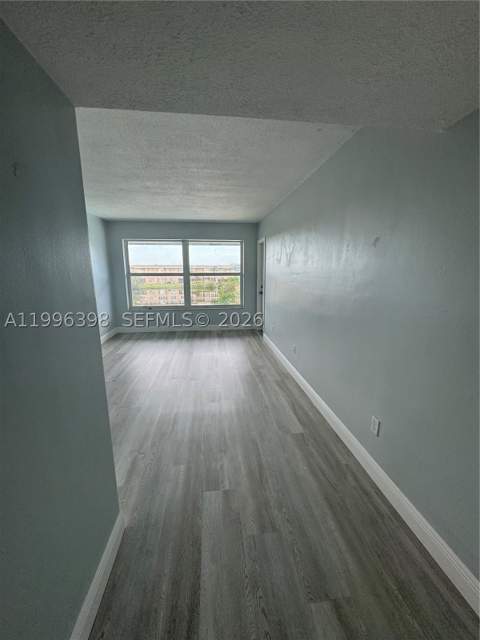 1398 NE 191st St C305, Miami FL - photo 23 of 27