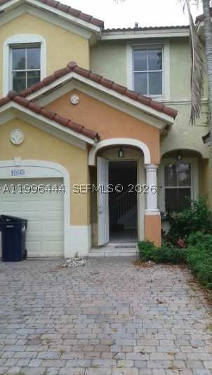 3 bedroom Townhouse at 16648 SW 83rd Ln 16648, Kendalland, Miami — photo 1