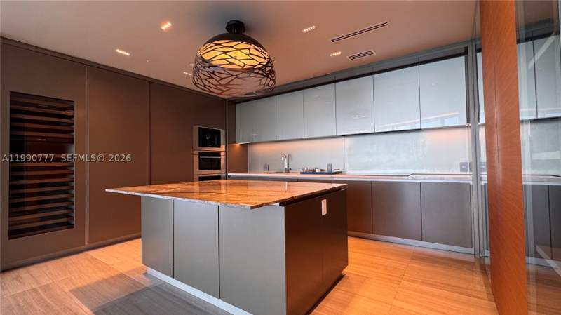 4 bedroom Condominium at 18975 Collins Ave 2500, 18975 Collins Condo, Sunny Isles Beach — photo 2