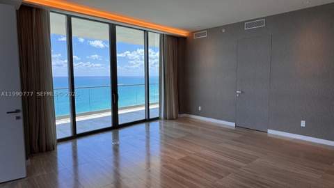 18975 Collins Ave 2500, Sunny Isles Beach FL - photo 24 of 35