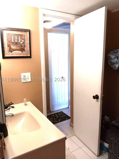 3545 NE 166th St 306, North Miami Beach FL - photo 19 of 21