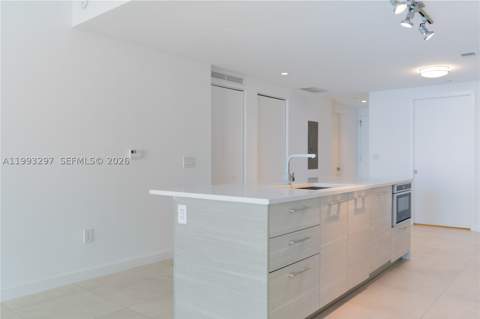 650 NE 32nd St 2104, Miami FL - photo 15 of 52