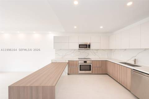 151 Crandon Blvd 241, Key Biscayne FL - photo 6 of 29