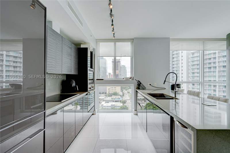 2 bedroom Condominium at 1080 Brickell Ave 1801, The Bondo (1080 Brickell), Miami — photo 3