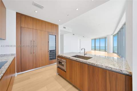 175 SE 25th Road 3102, Miami FL - photo 10 of 65