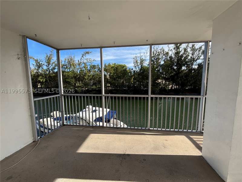 2 bedroom Condominium at 3660 NE 166th St 215, Eastern Shores White Hous, North Miami Beach — photo 1