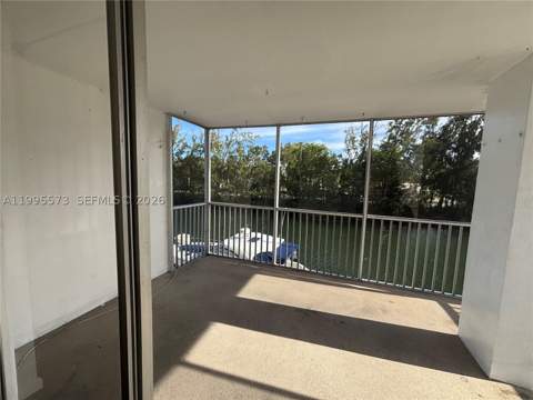 3660 NE 166th St 215, North Miami Beach FL - photo 15 of 56