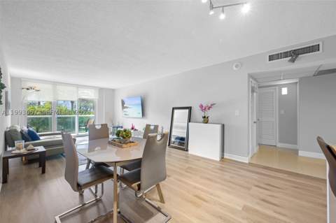 19370 Collins Ave 225, Sunny Isles Beach FL - photo 8 of 26