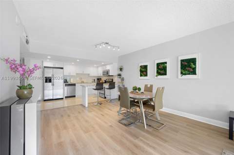 19370 Collins Ave 225, Sunny Isles Beach FL - photo 9 of 26