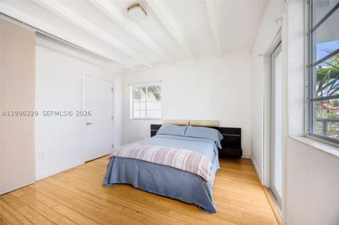 3915 N Meridian Ave 201, Miami Beach FL - photo 10 of 33