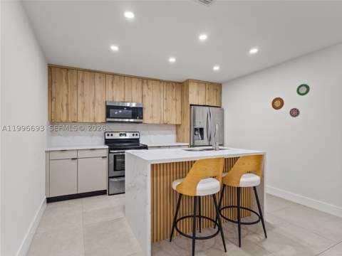 10017 SW 23rd Ter, Miami FL - photo 11 of 25