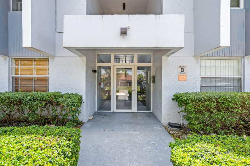 2 bedroom Condominium at 9227 SW 87th Avenue B1, Inwood Condo, Miami — photo 1
