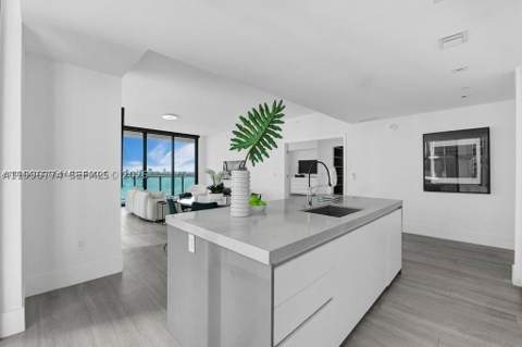788 NE 23rd St 1402, Miami FL - photo 15 of 46