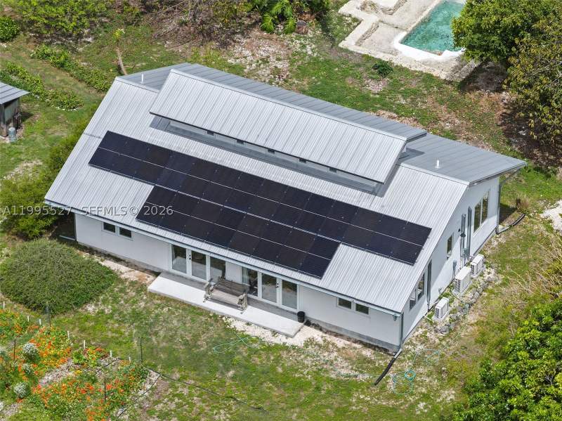 3 bedroom SingleFamilyResidence at 20255 SW 154th Ave, Redlands, Miami — photo 4